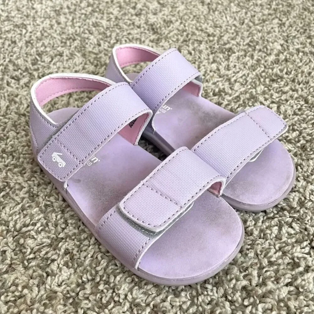 Size 10 / Girls See Kai Run Sandals